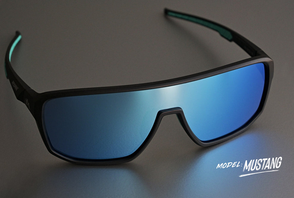 Mustang Transition ( 2 Lens Set )